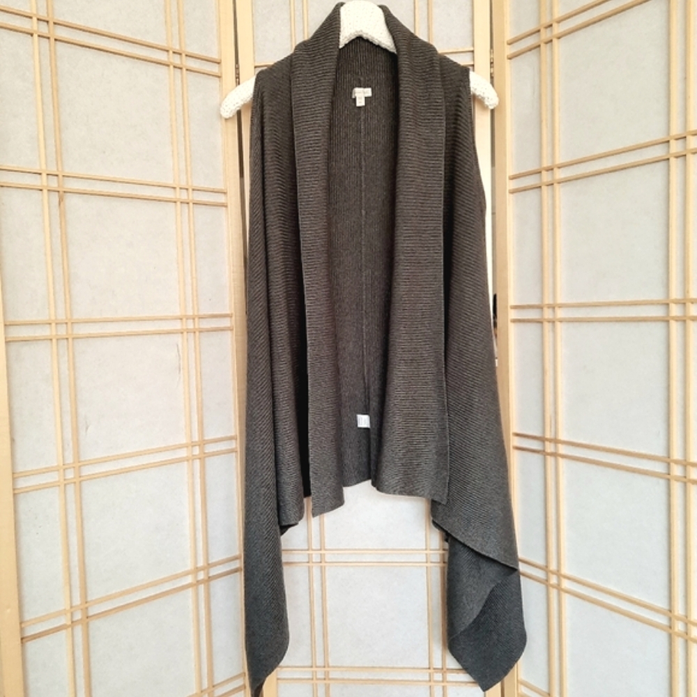 Garnet Hill Sweater Vest/Wrap Size M/L